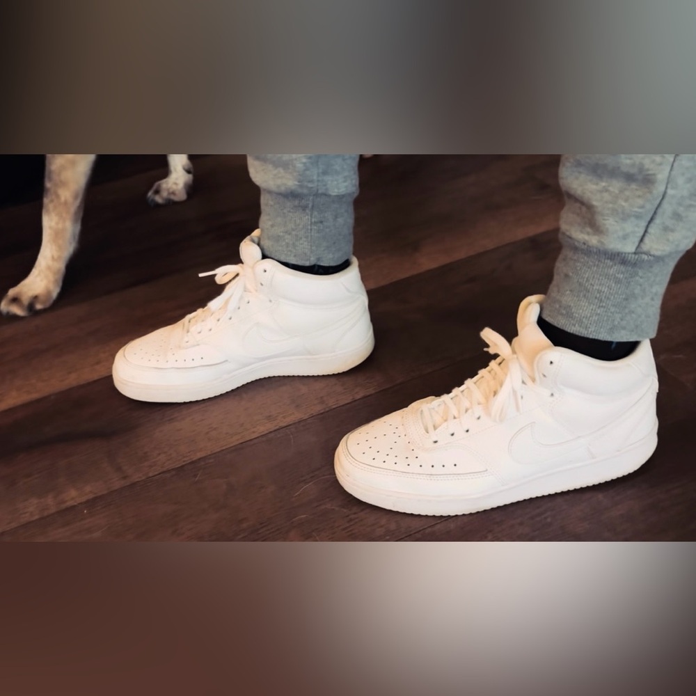 Nike Court Visions 
Women’s 9